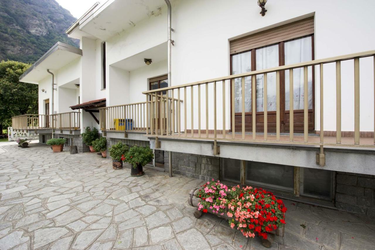 Mansarda Plein Soleil Villa Donnaz Exterior foto